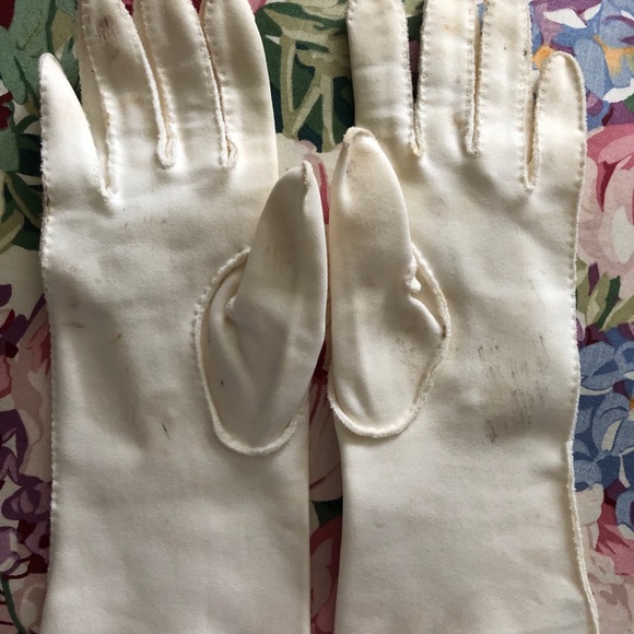 Vintage gloves - Picture 3 of 3